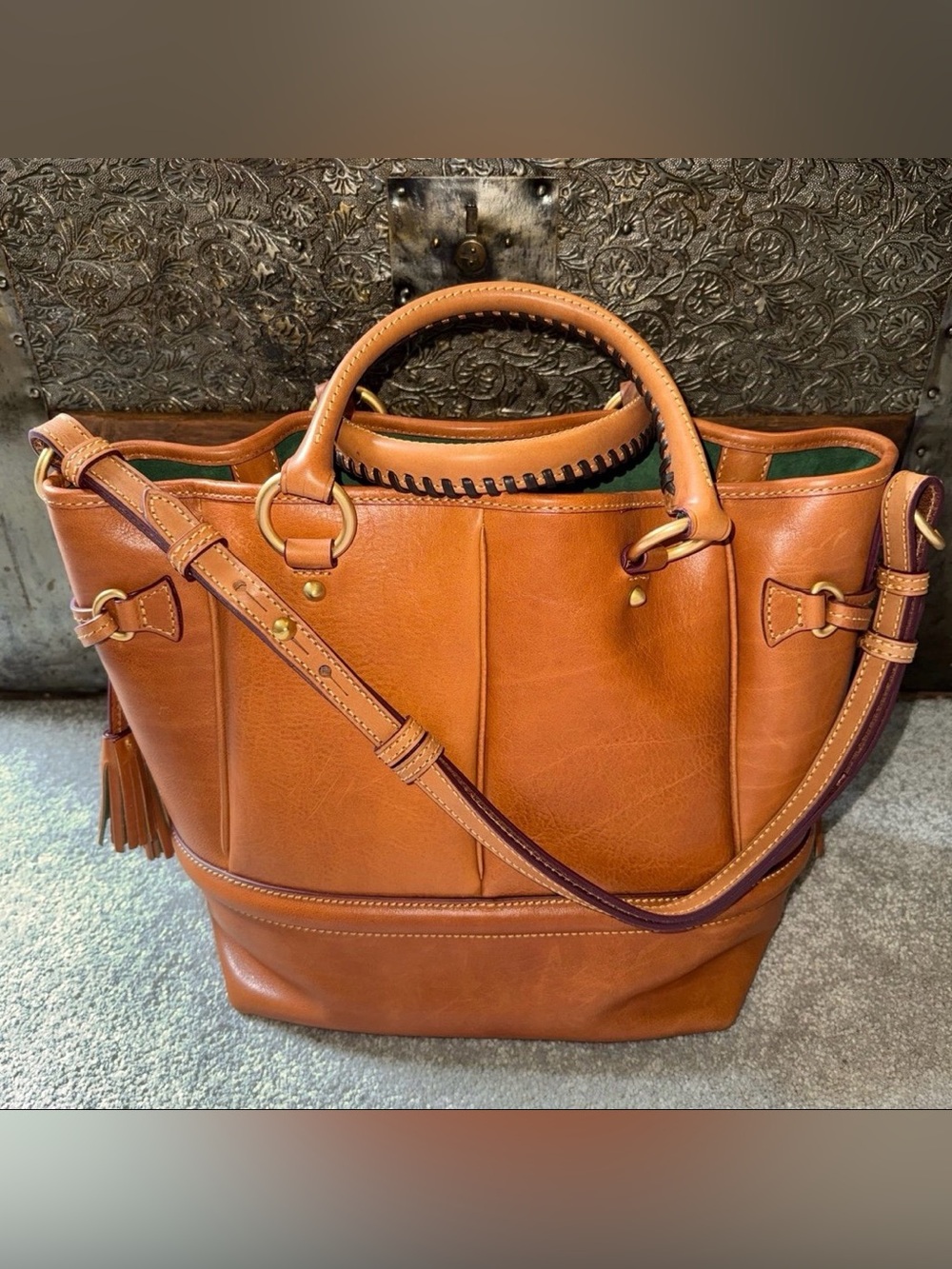 Dooney & Bourke Florentine Buckley Bag in excellent condition - Picture 3 of 12